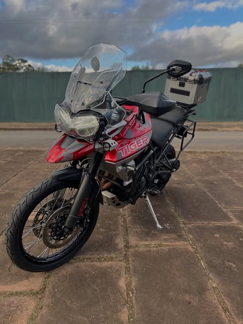 TRIUMPH TIGER 800 XCA - Imagem 7