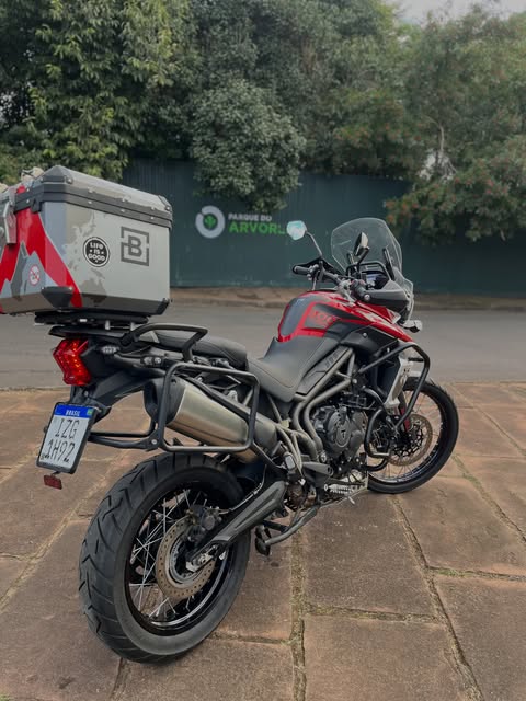 TRIUMPH TIGER 800 XCA - Imagem 10