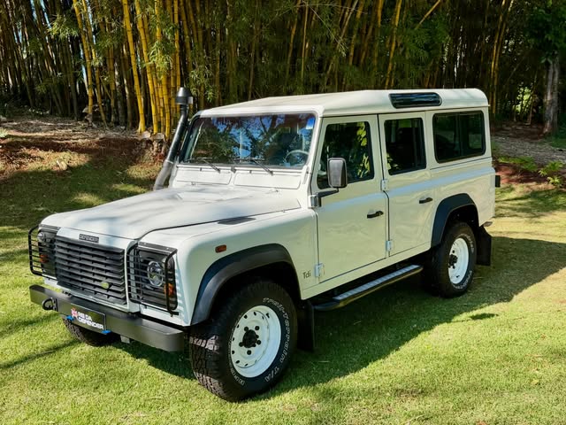 LAND ROVER DEFENDER - Imagem 1
