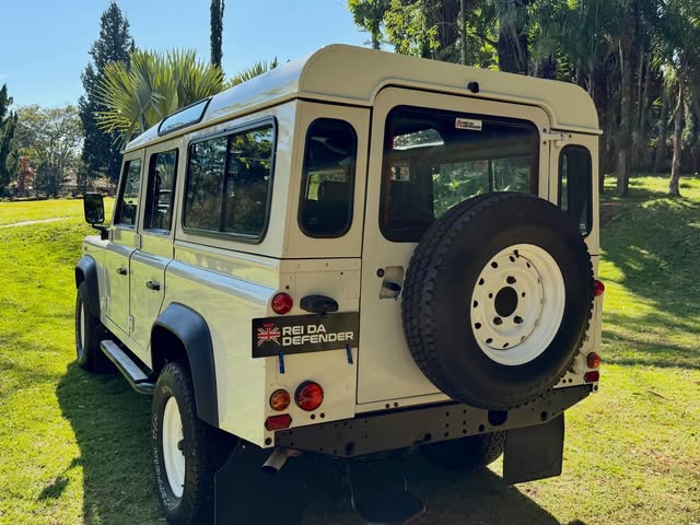 LAND ROVER DEFENDER - Imagem 17