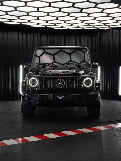MERCEDES-BENZ G63 - Imagem 1