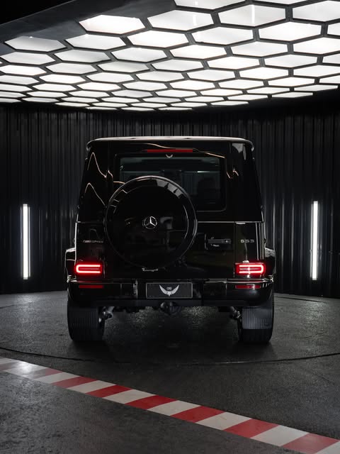 MERCEDES-BENZ G63 - Imagem 15