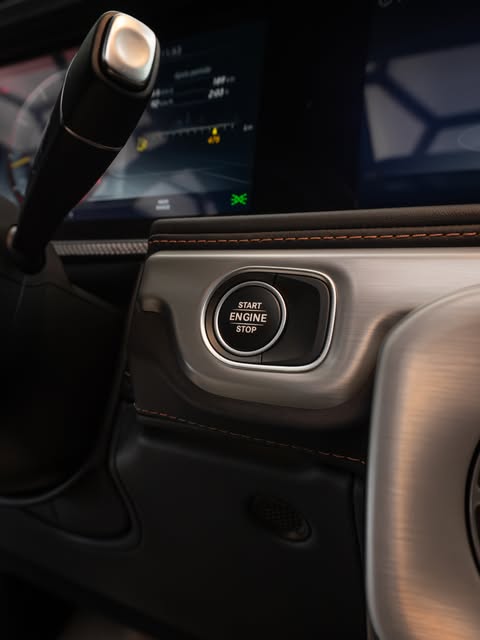 MERCEDES-BENZ G63 - Imagem 8