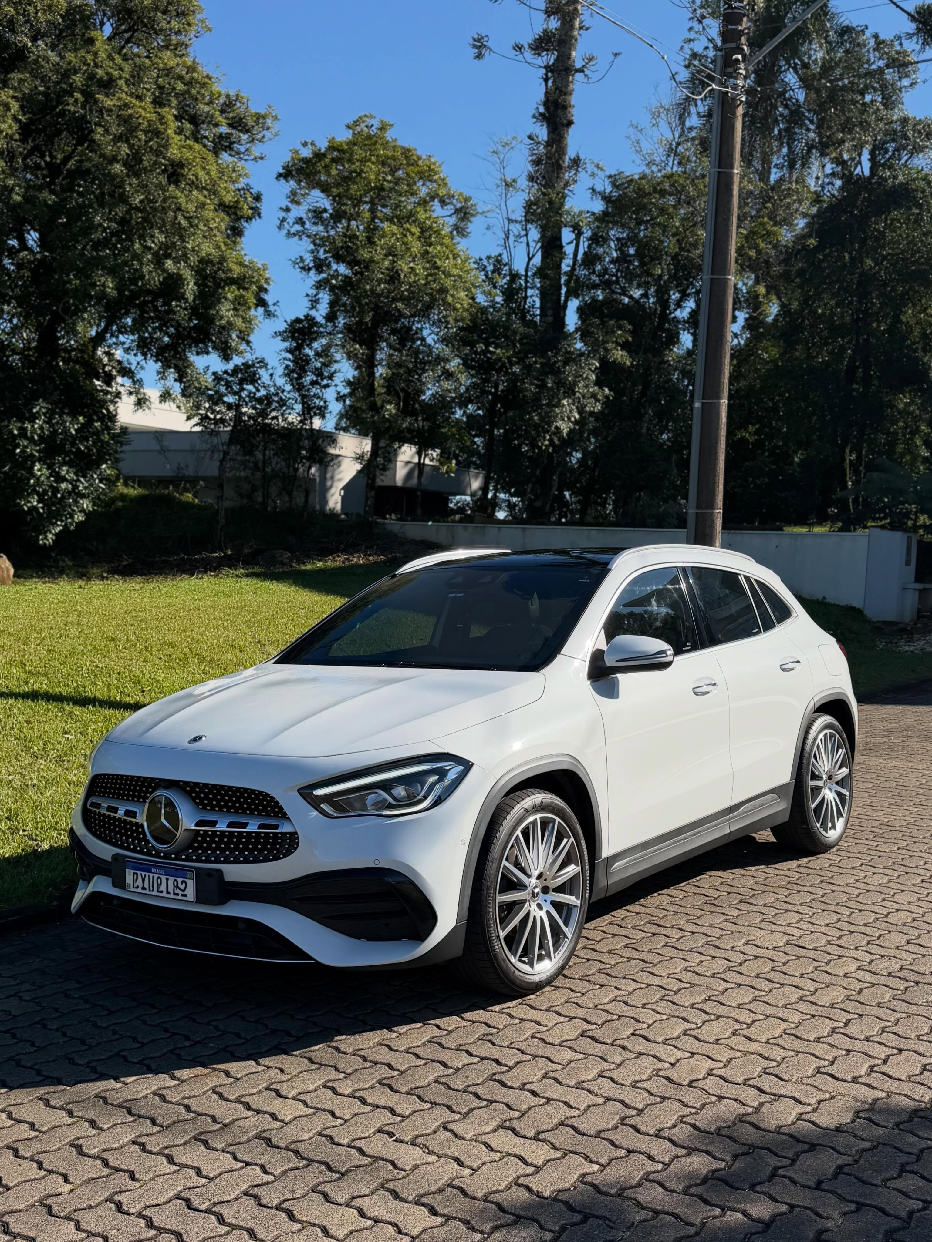 MERCEDES-BENZ GLA 200 AMG LINE - Imagem 3