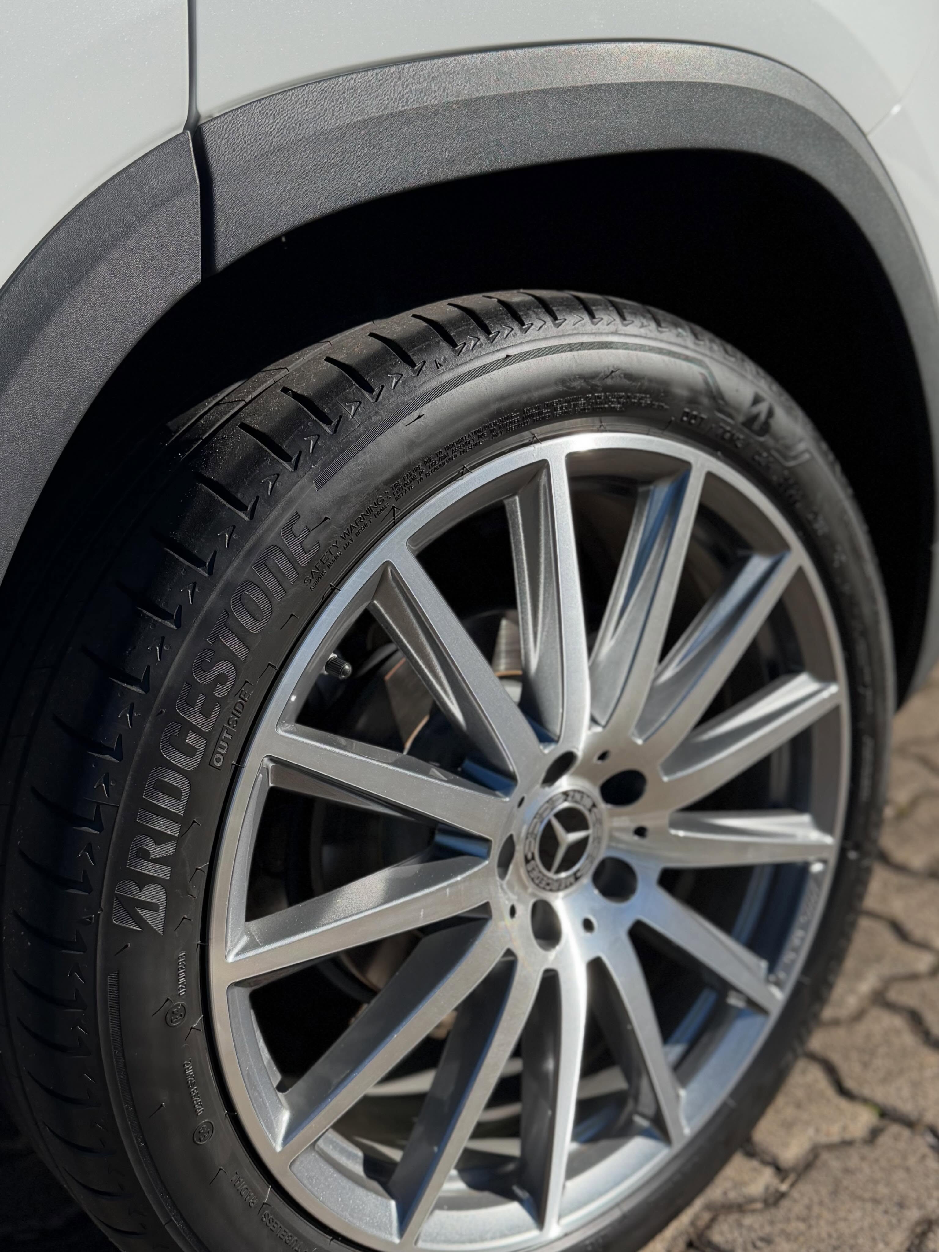 MERCEDES-BENZ GLA 200 AMG LINE - Imagem 5