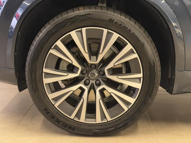 VOLVO XC90 T6 MOMENTUM - Imagem 14
