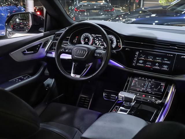 AUDI Q8 PERFORMANCE BLACK - Imagem 6