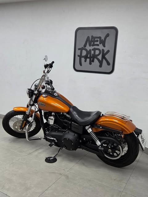 HARLEY-DAVIDSON DYNA STREET BOB - Imagem 12