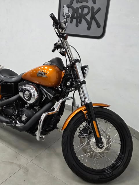 HARLEY-DAVIDSON DYNA STREET BOB - Imagem 4