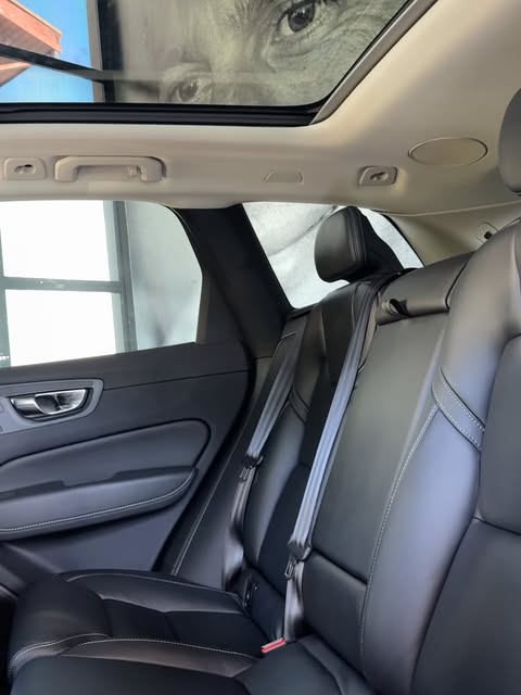 VOLVO XC60 T8 RECHARGE ULTIMATE AWD GEARTRONIC - Imagem 16