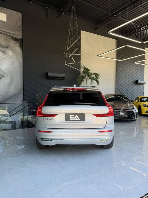 VOLVO XC60 T8 RECHARGE ULTIMATE AWD GEARTRONIC - Imagem 19