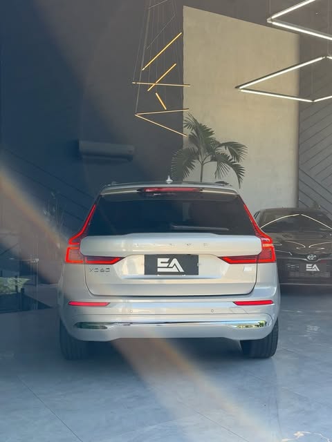 VOLVO XC60 T8 RECHARGE ULTIMATE AWD GEARTRONIC - Imagem 20