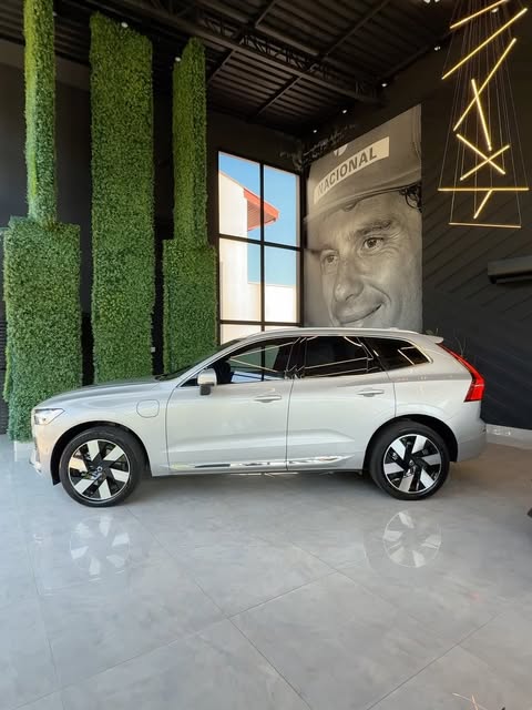 VOLVO XC60 T8 RECHARGE ULTIMATE AWD GEARTRONIC - Imagem 6