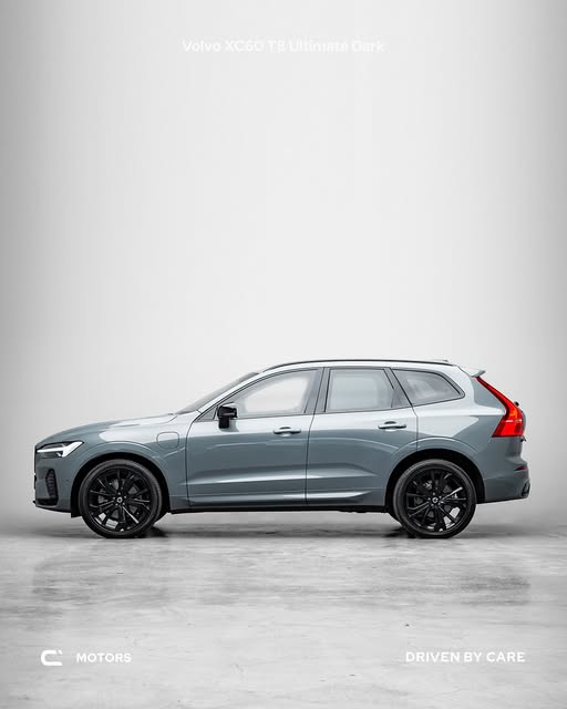 VOLVO XC60 T8 ULTIMATE DARK - Imagem 3