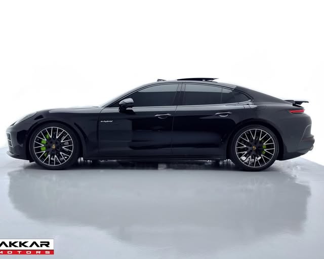 PORSCHE PANAMERA 4 E-HYBRID - Imagem 5