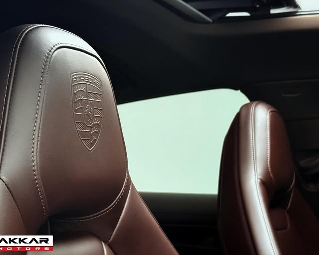 PORSCHE PANAMERA 4 E-HYBRID - Imagem 7