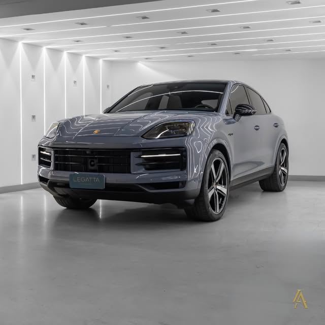 PORSCHE CAYENNE E-HYBRID COUPE - Imagem 3
