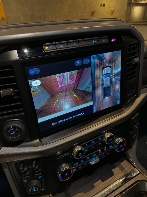 FORD F-150 LARIAT FX4 - Imagem 18
