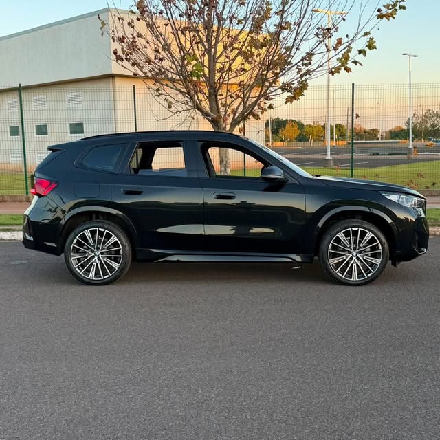 BMW X1 M SPORT - Imagem 10
