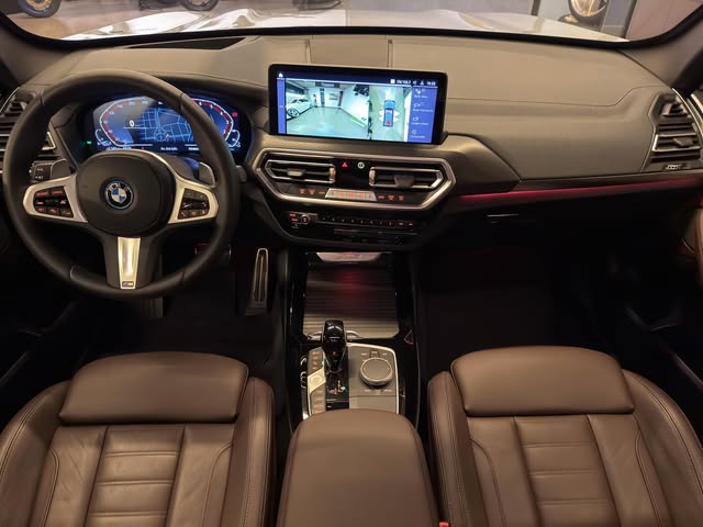 BMW X3 XDRIVE30E M SPORT - Imagem 10