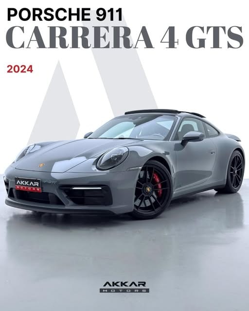 PORSCHE 911 CARRERA 4 GTS