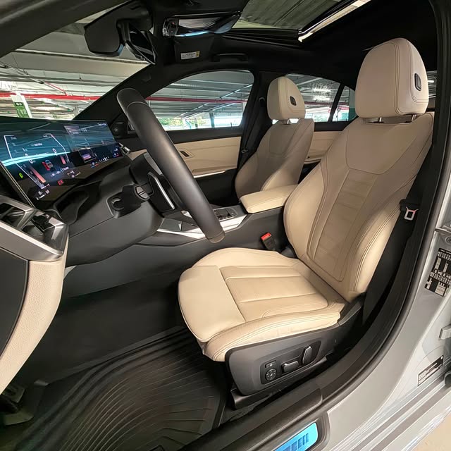 BMW 320I M SPORT - Imagem 9