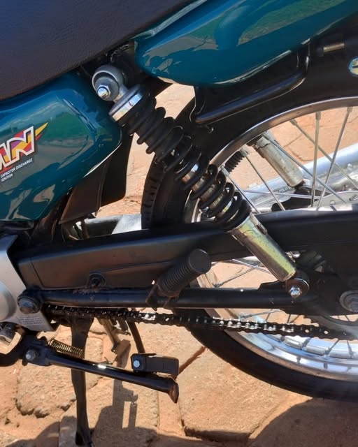 HONDA CG 125 - Imagem 8