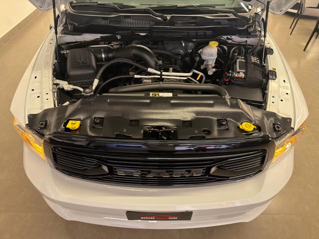 RAM 1500 CLASSIC LARAMIE NIGHT EDITION - Imagem 14
