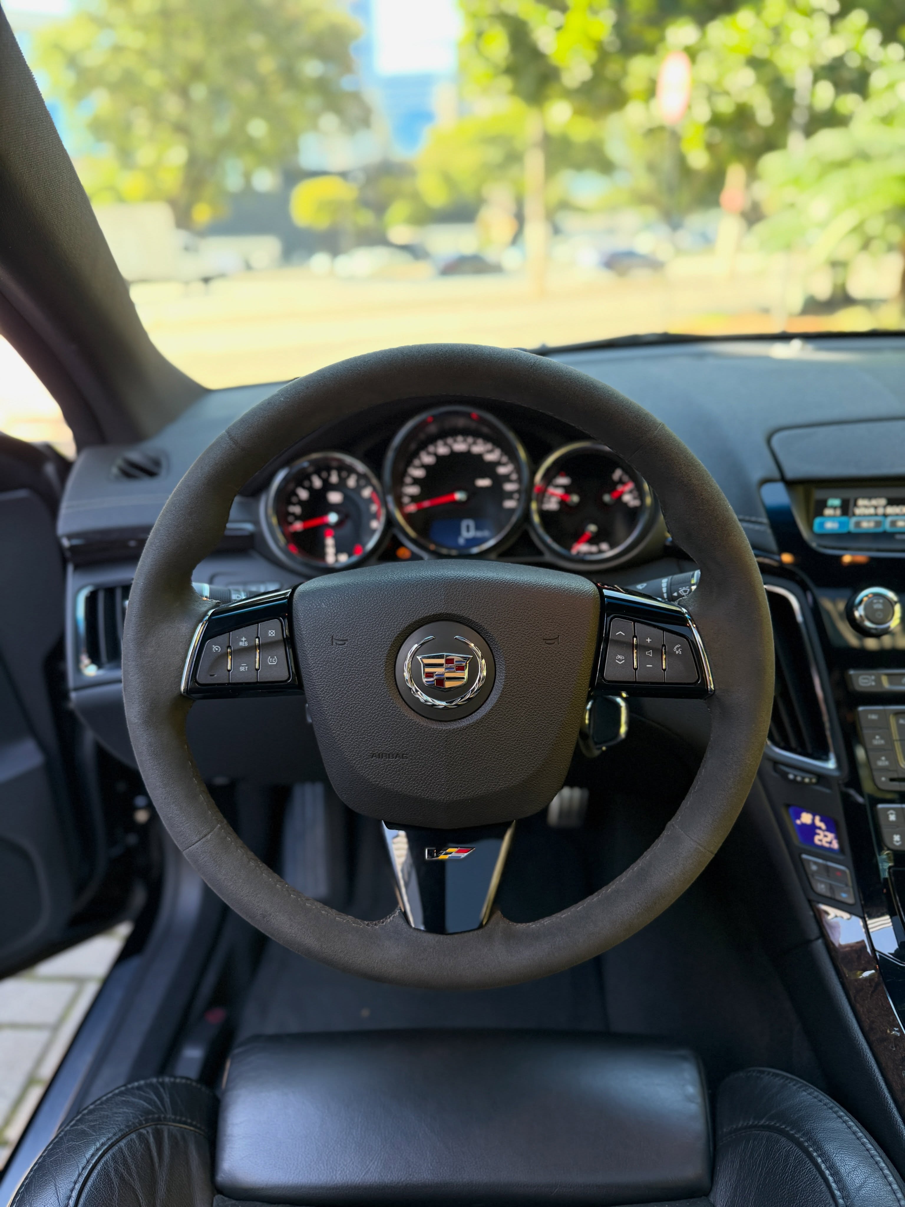 CADILLAC CTS-V - Imagem 8