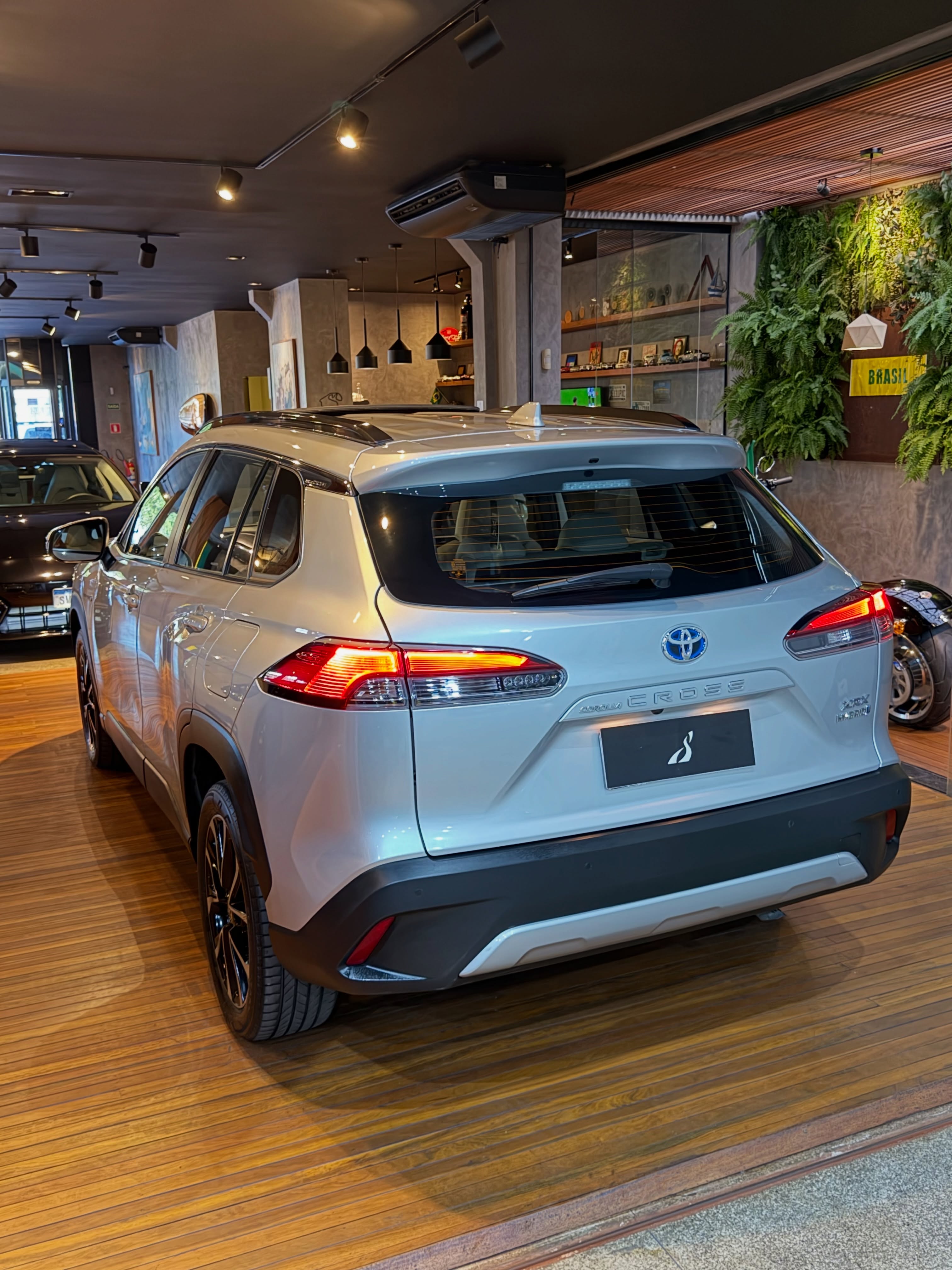 TOYOTA COROLLA CROSS XRX HYBRID - Imagem 17