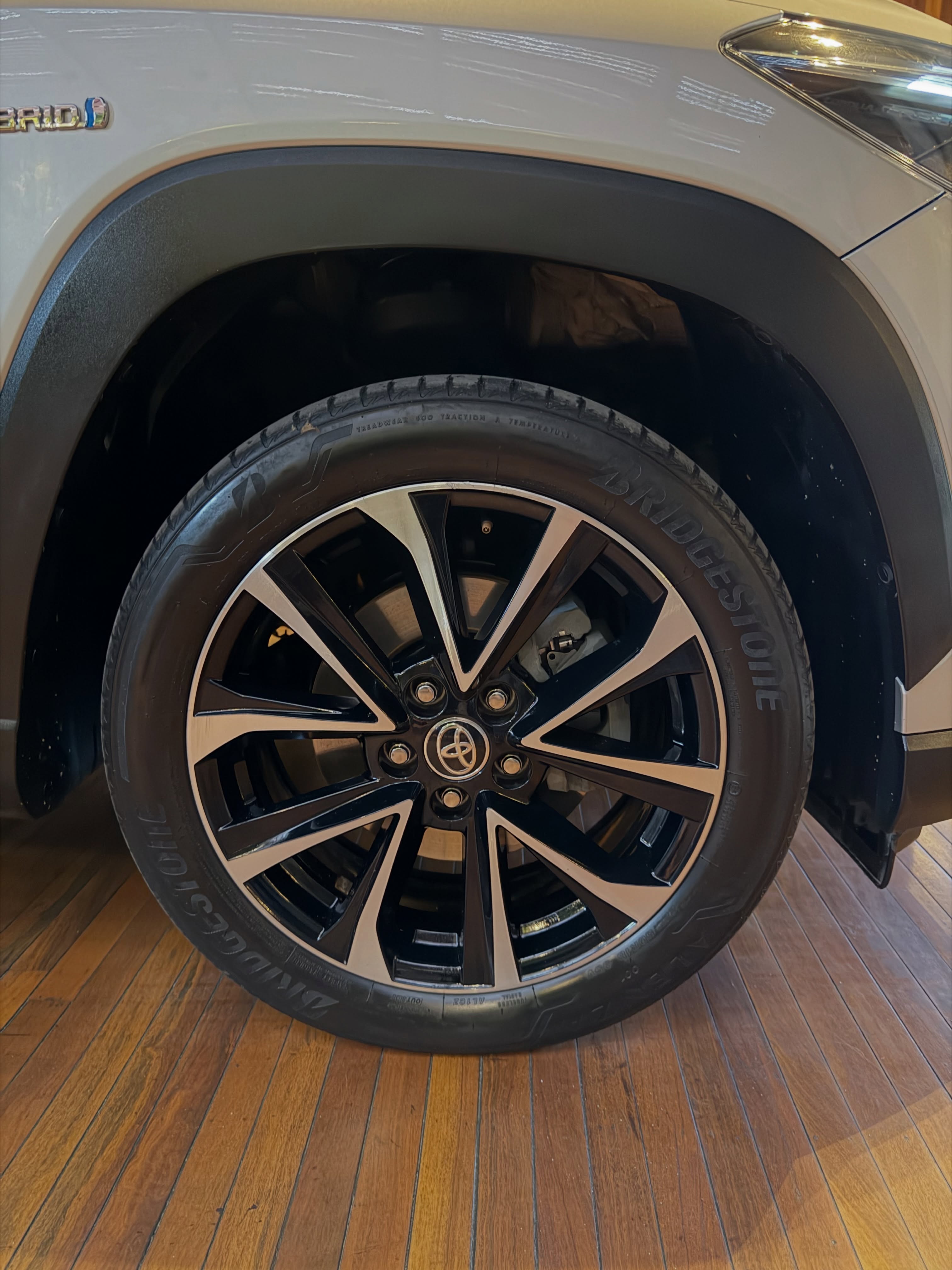 TOYOTA COROLLA CROSS XRX HYBRID - Imagem 18