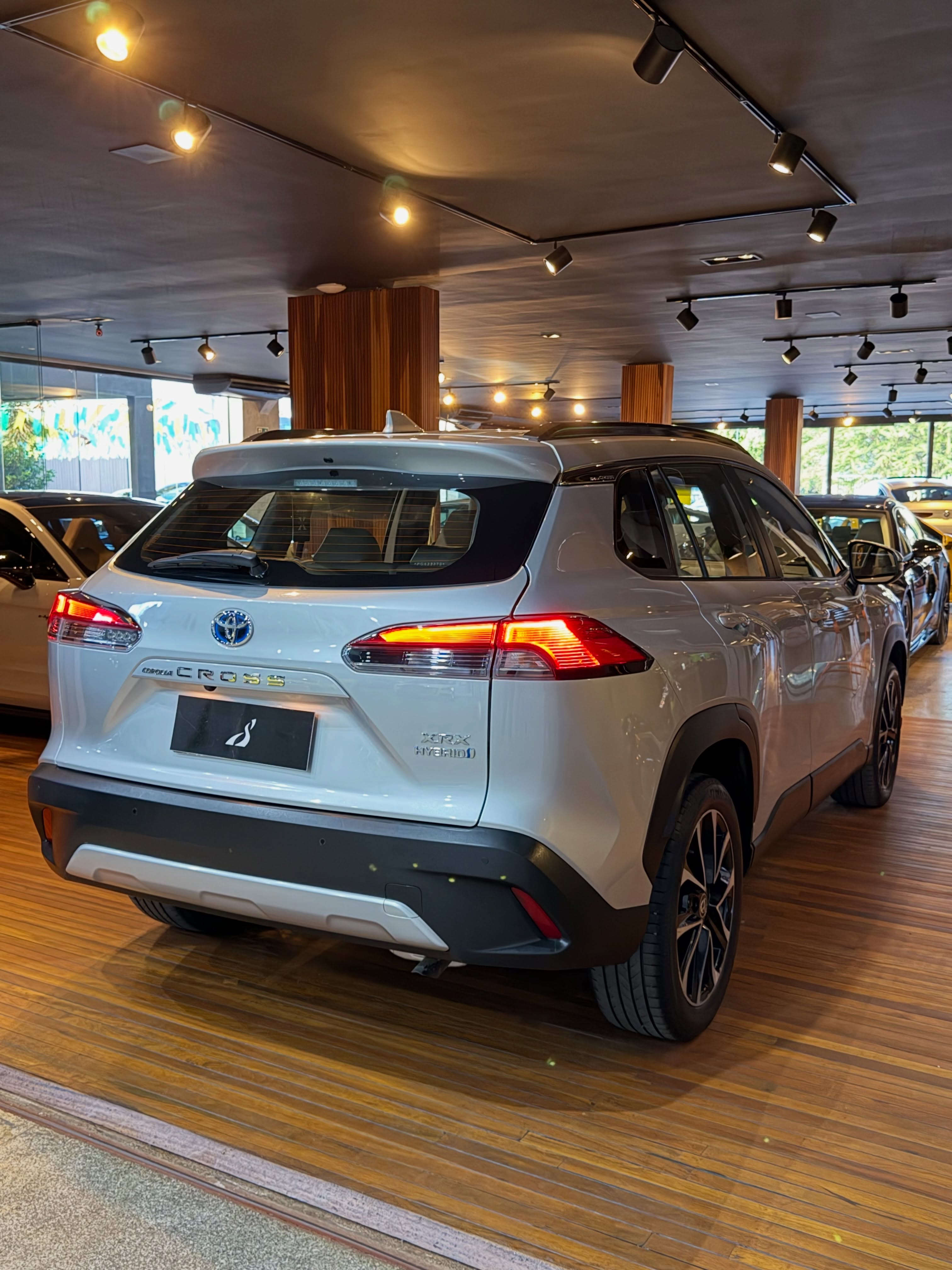 TOYOTA COROLLA CROSS XRX HYBRID - Imagem 4