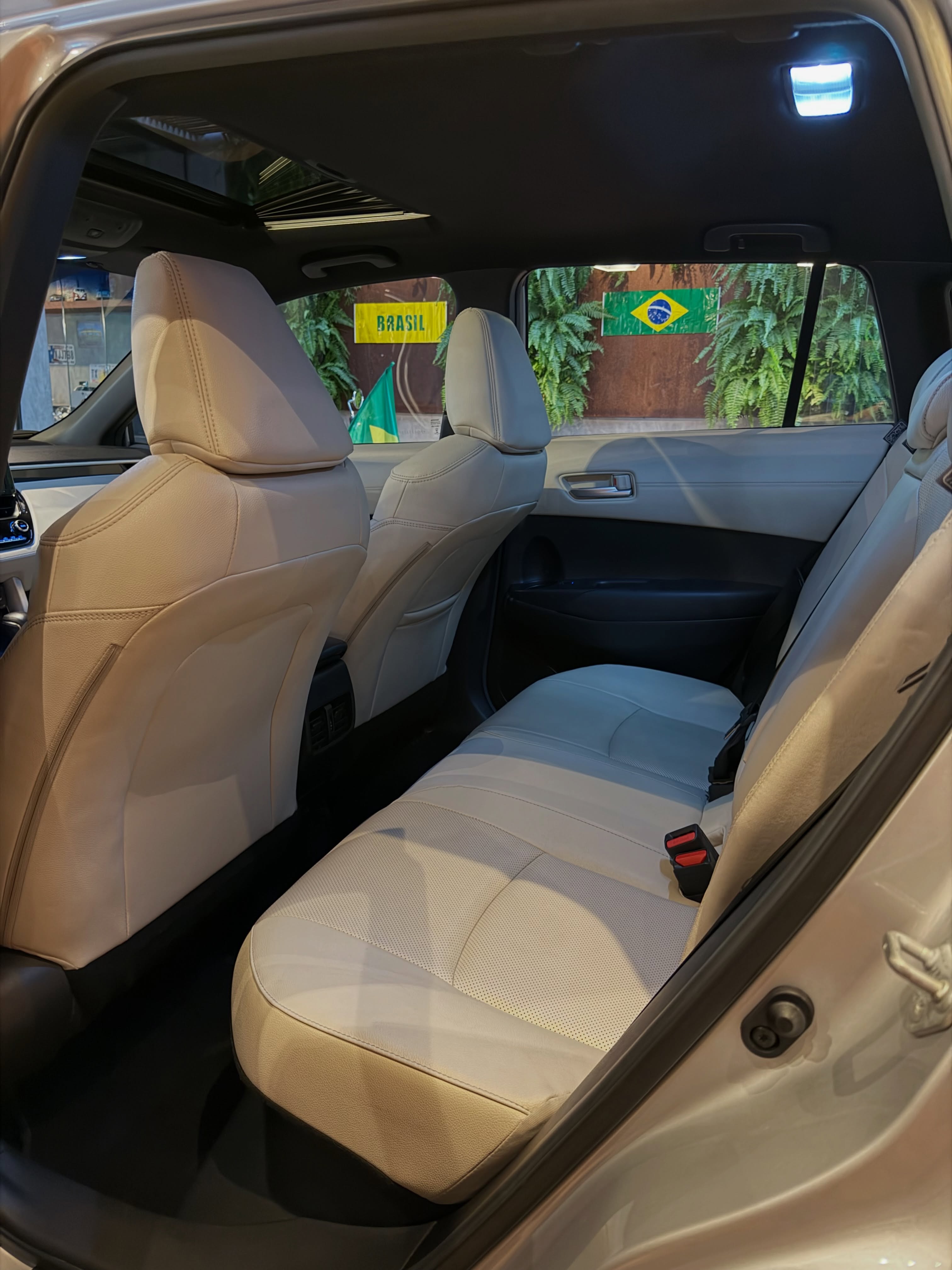 TOYOTA COROLLA CROSS XRX HYBRID - Imagem 7