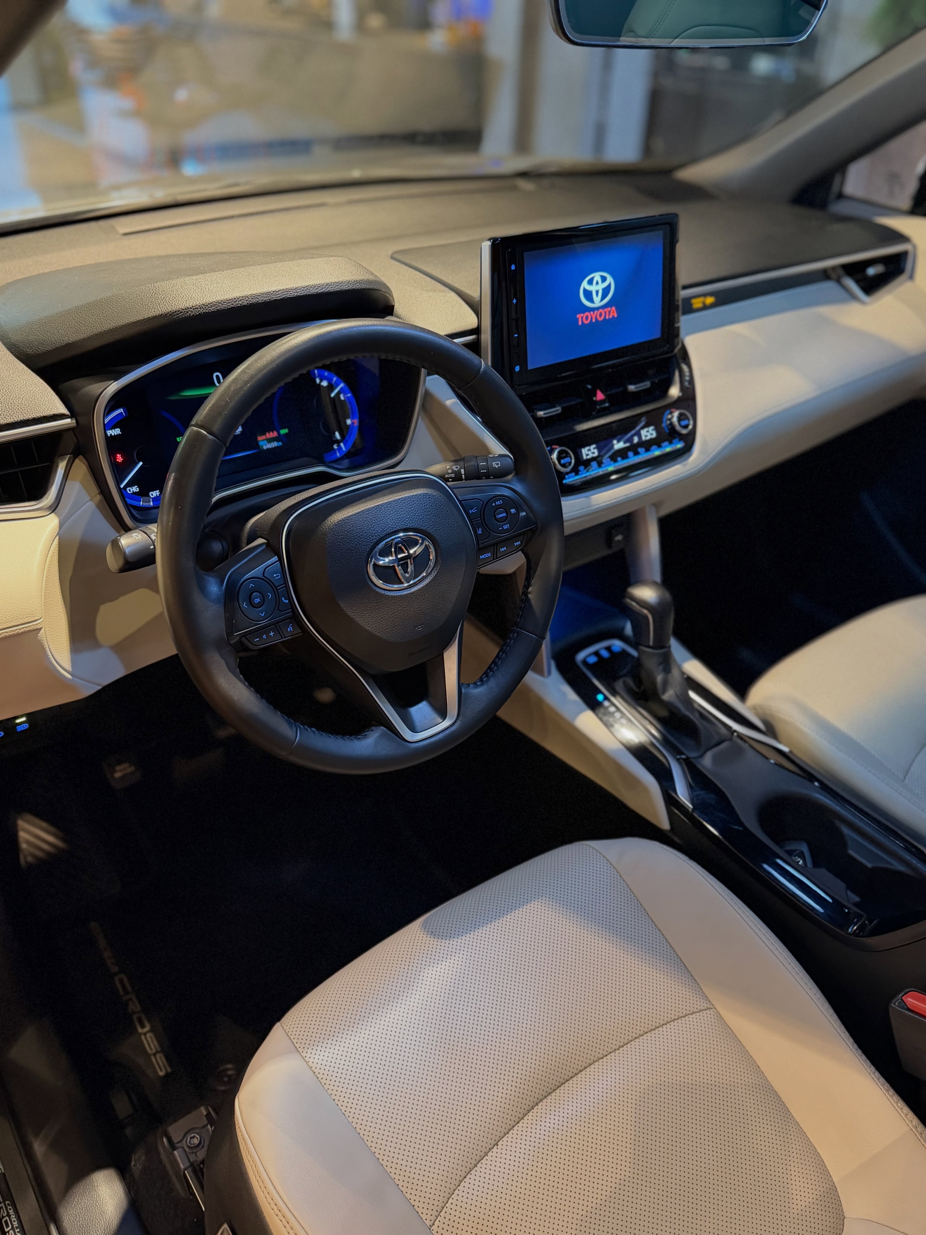 TOYOTA COROLLA CROSS XRX HYBRID - Imagem 8