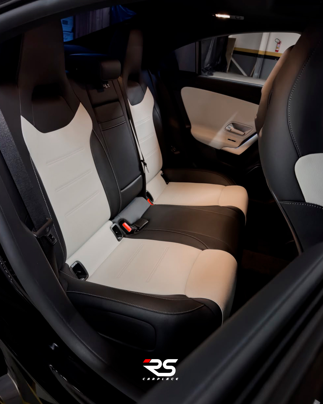 MERCEDES-BENZ CLA 45 S AMG - Imagem 9