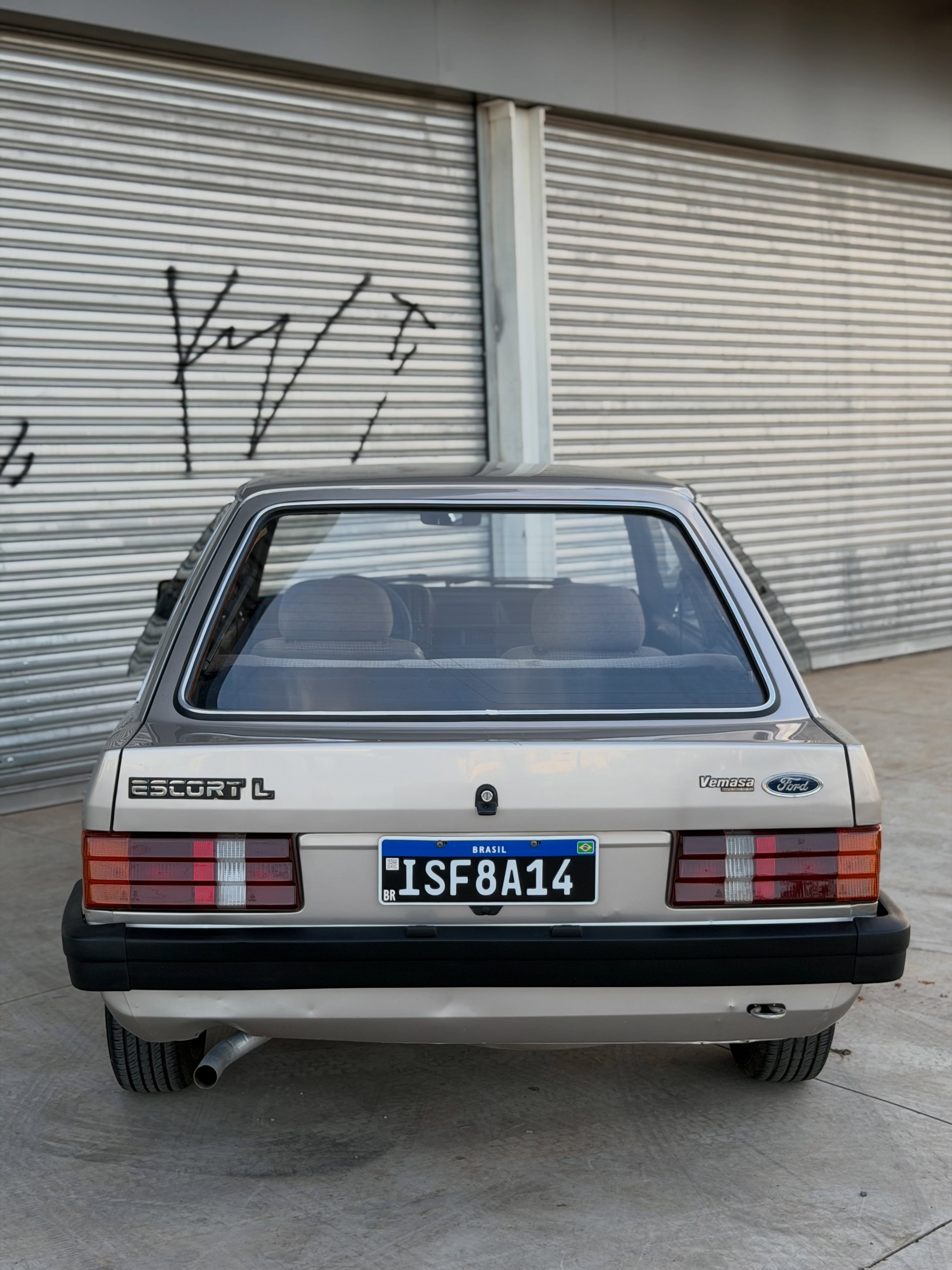 FORD ESCORT L - Imagem 3