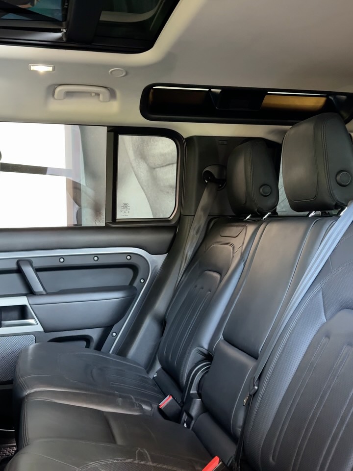 LAND ROVER DEFENDER HSE AWD AUT - Imagem 14