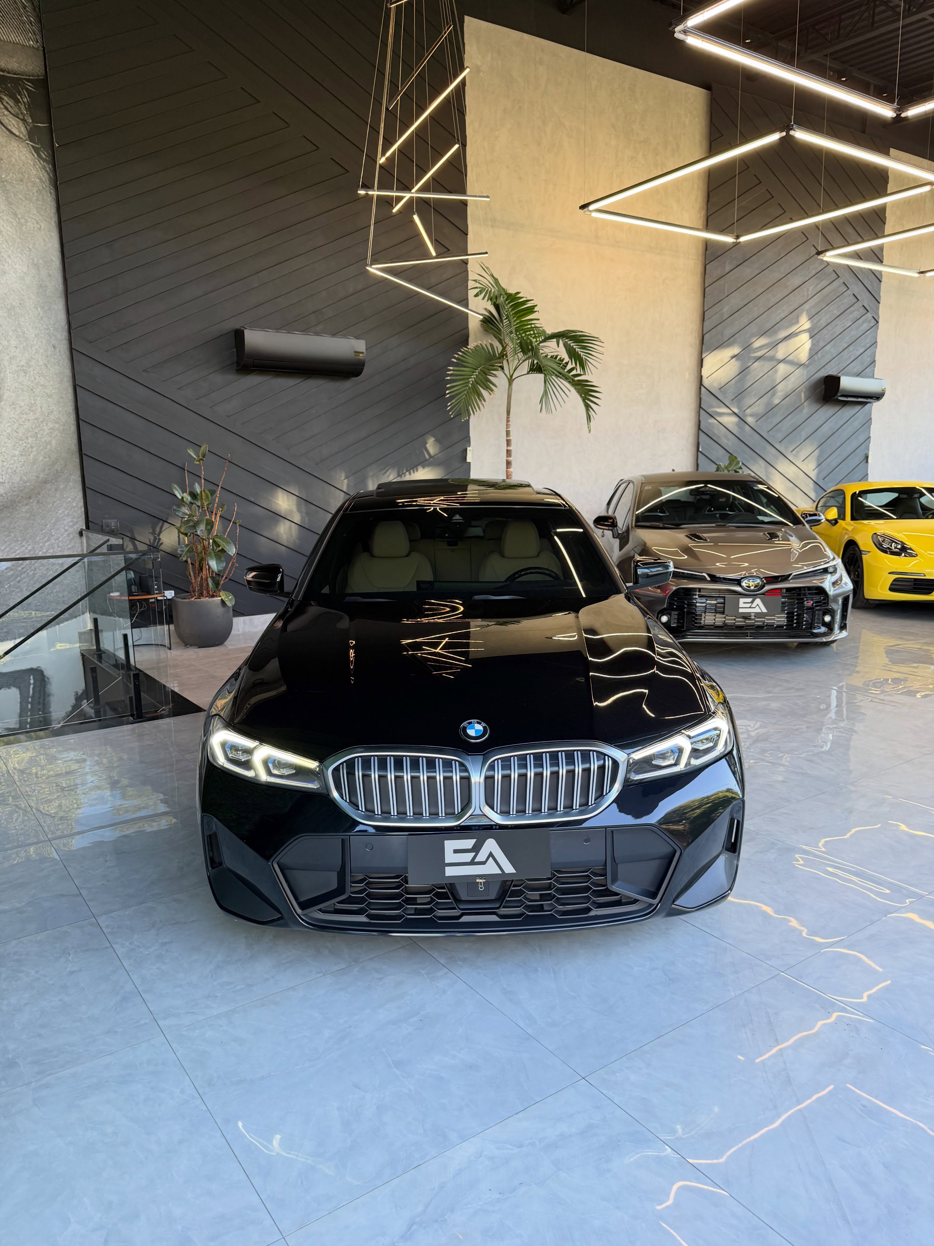 BMW 320I M SPORT - Imagem 3