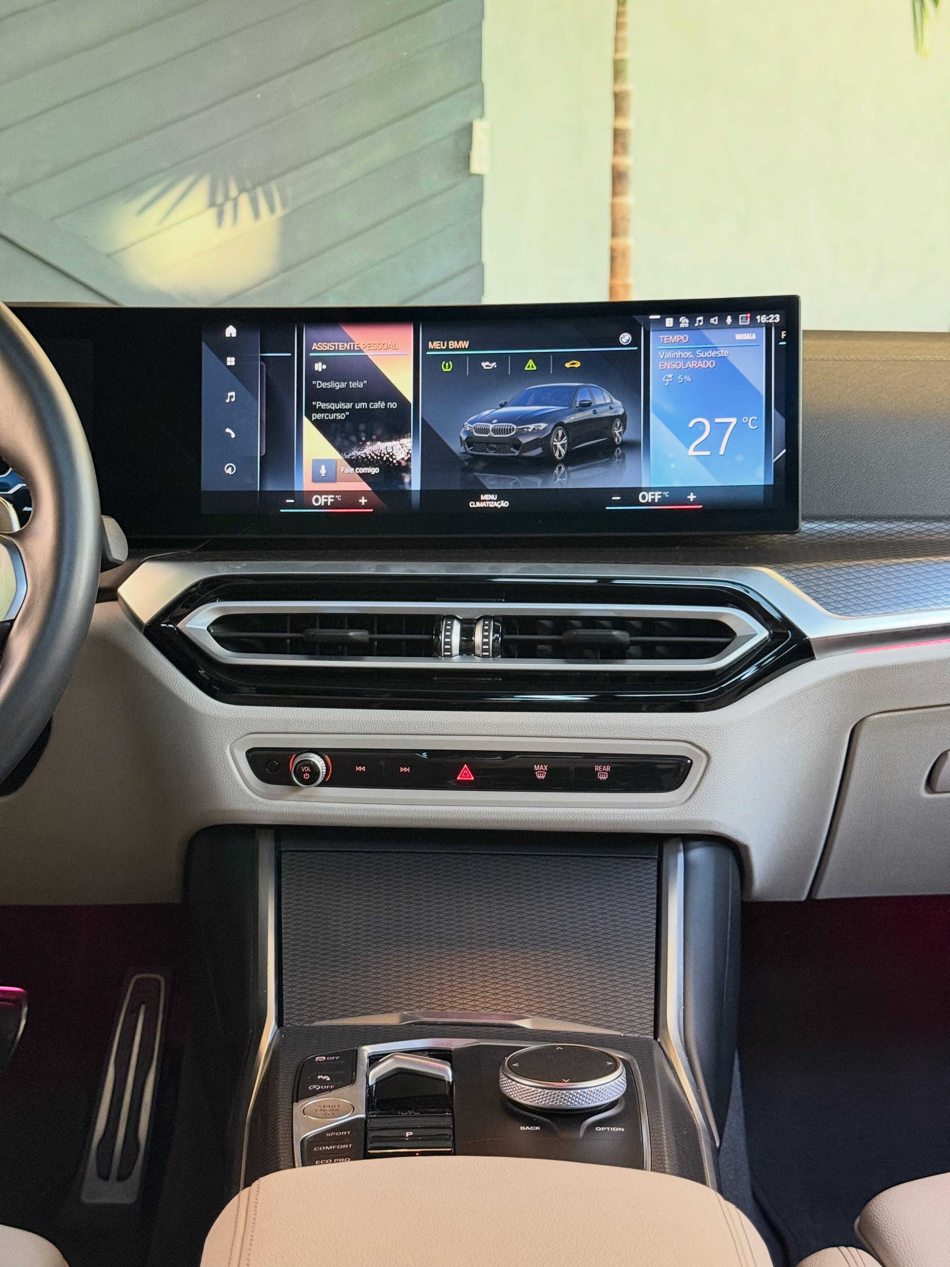 BMW 320I M SPORT - Imagem 8