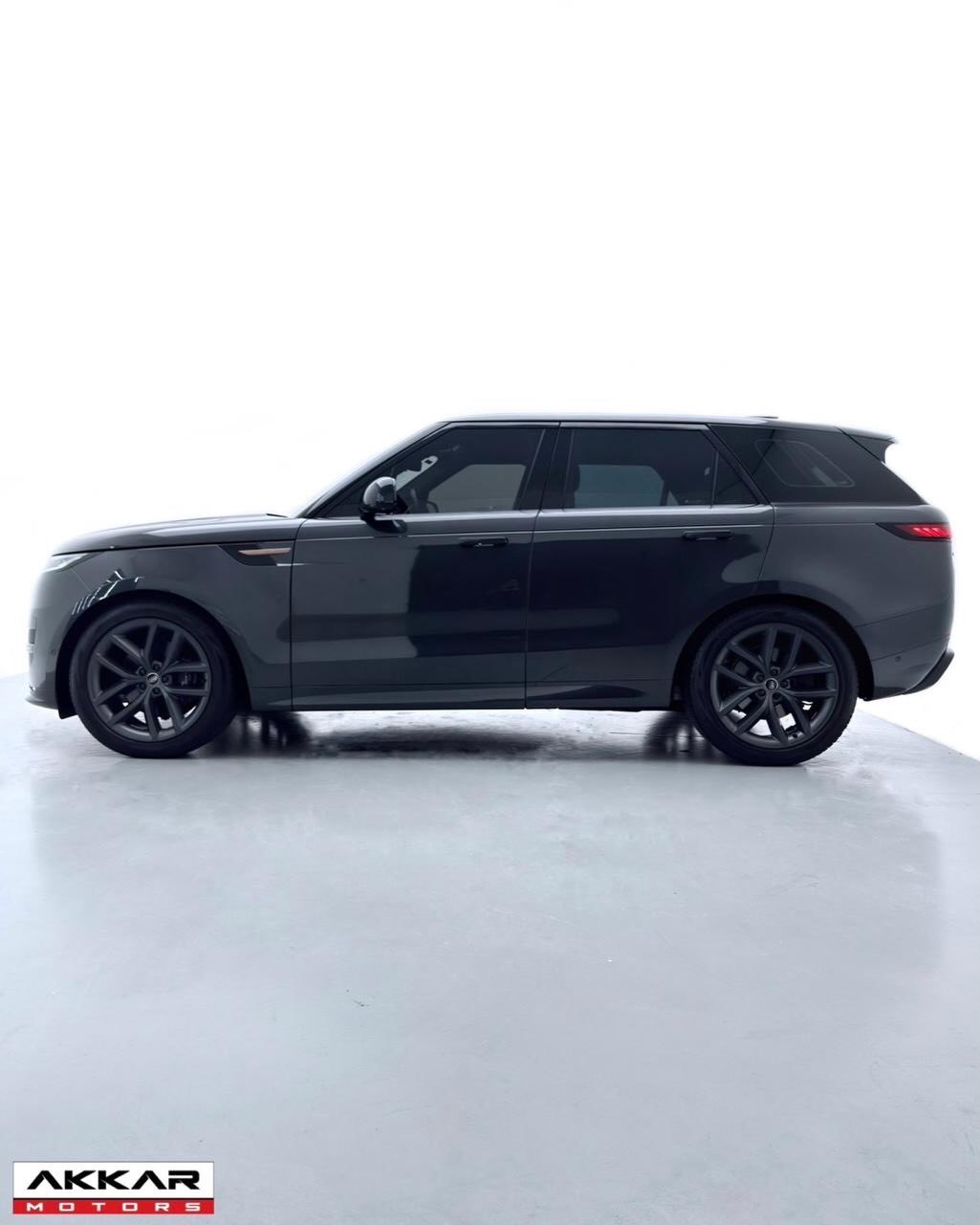 LAND ROVER RANGE ROVER SPORT DYNAMIC HSE D350 MHEV - Imagem 5