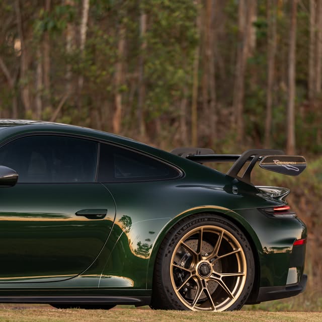PORSCHE 911 GT3 - Imagem 12