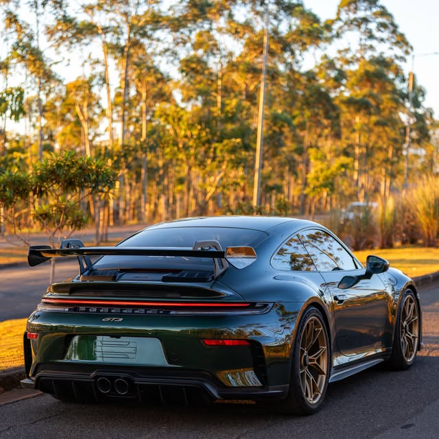 PORSCHE 911 GT3 - Imagem 3