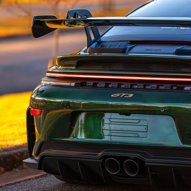 PORSCHE 911 GT3 - Imagem 8