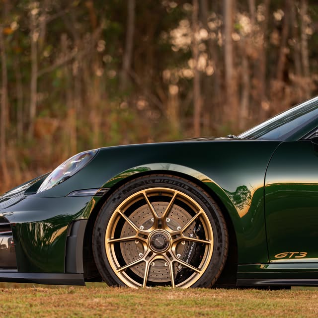 PORSCHE 911 GT3 - Imagem 9