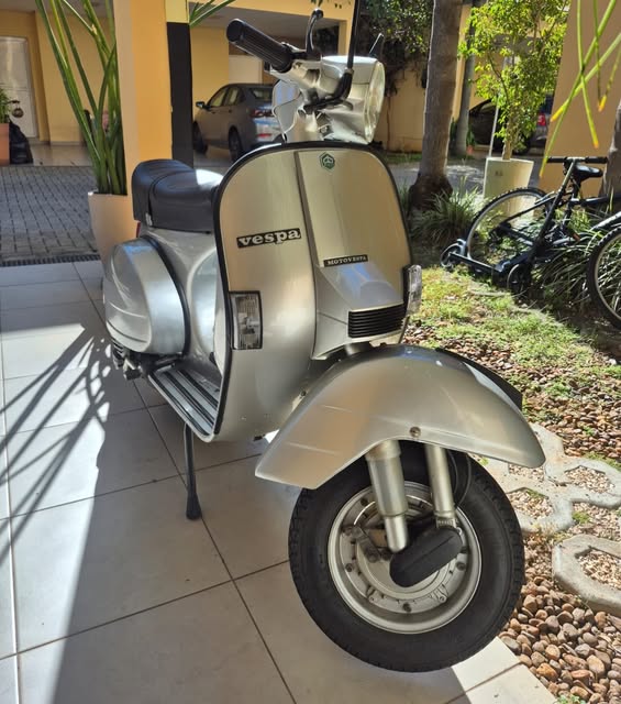 PIAGGIO PX 200 - Imagem 1