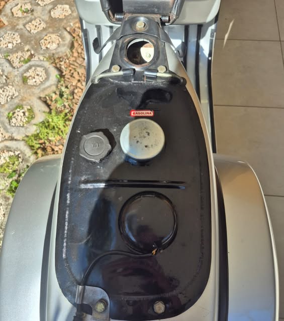 PIAGGIO PX 200 - Imagem 7