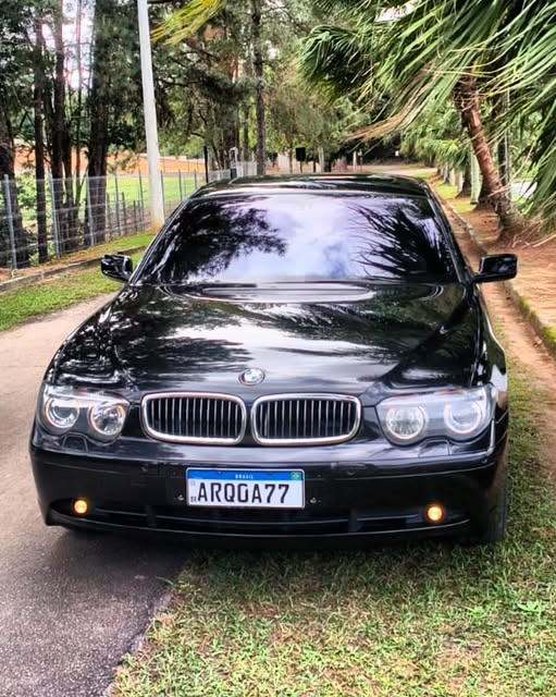 BMW 745I - Imagem 12