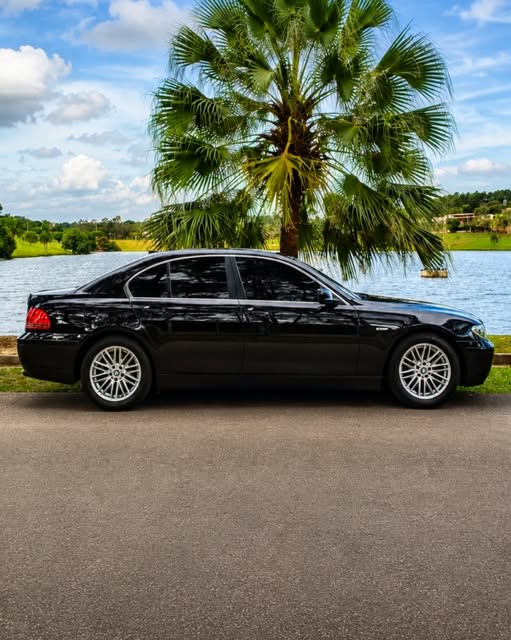 BMW 745I - Imagem 8