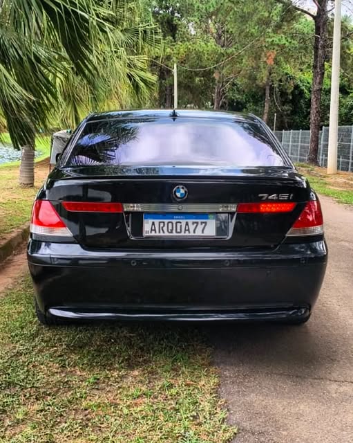 BMW 745I - Imagem 9