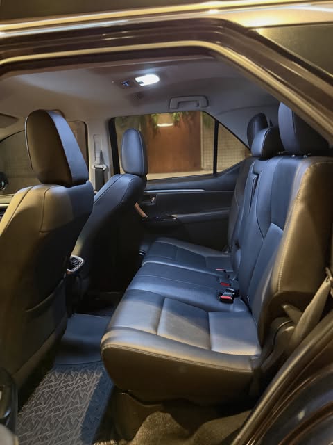 TOYOTA HILUX SW4 SRX - Imagem 6